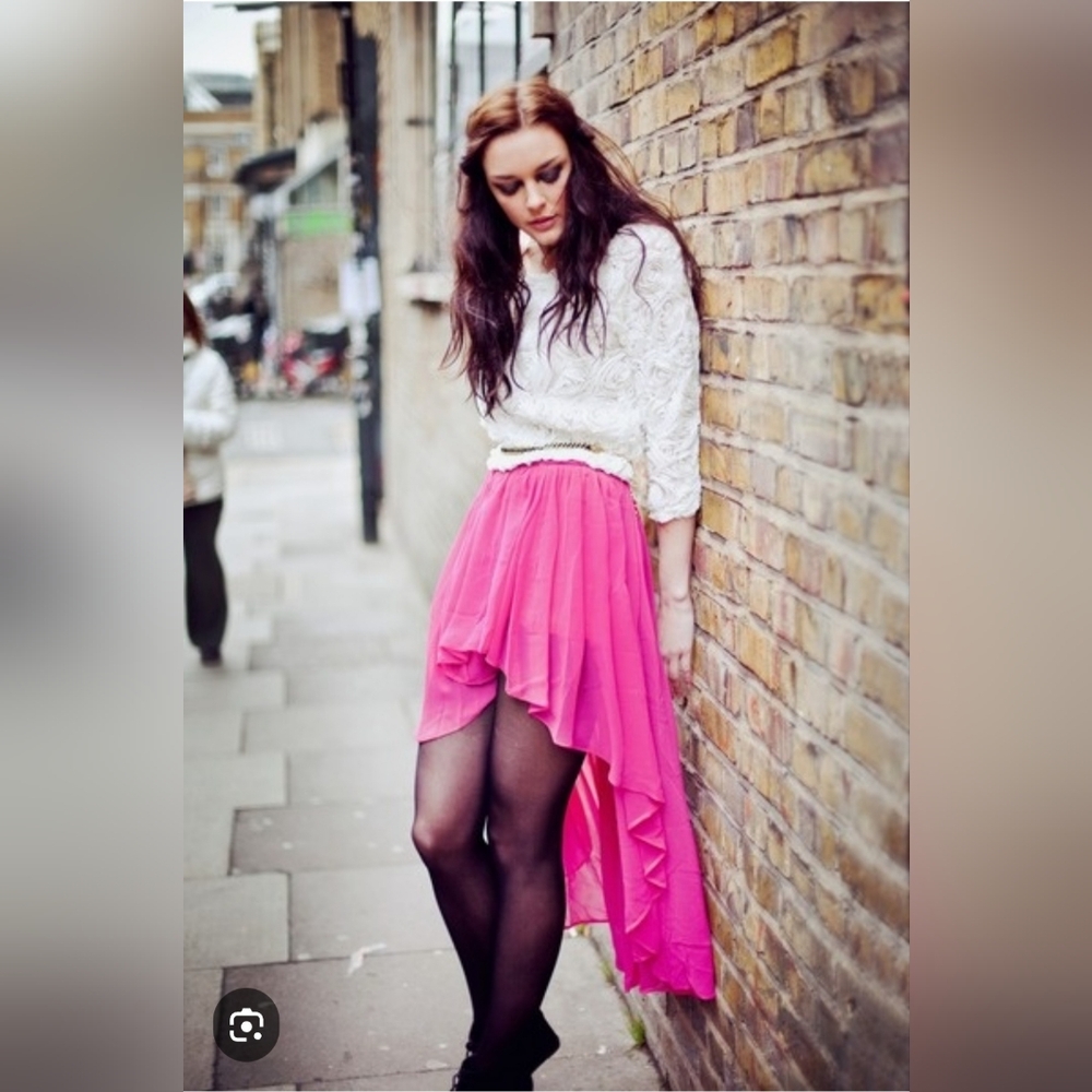 Pinky Pink High-Low Skirt Size Junior 12 - Picture 2 of 11